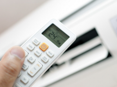 格力空调遥控器怎么关强劲