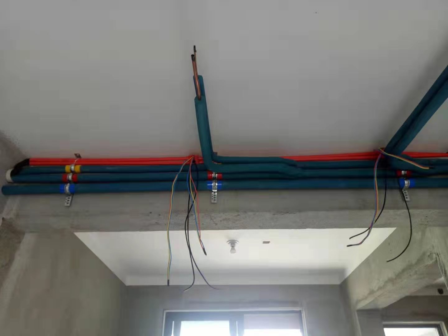 电压不稳空调制冷效果不好怎么办