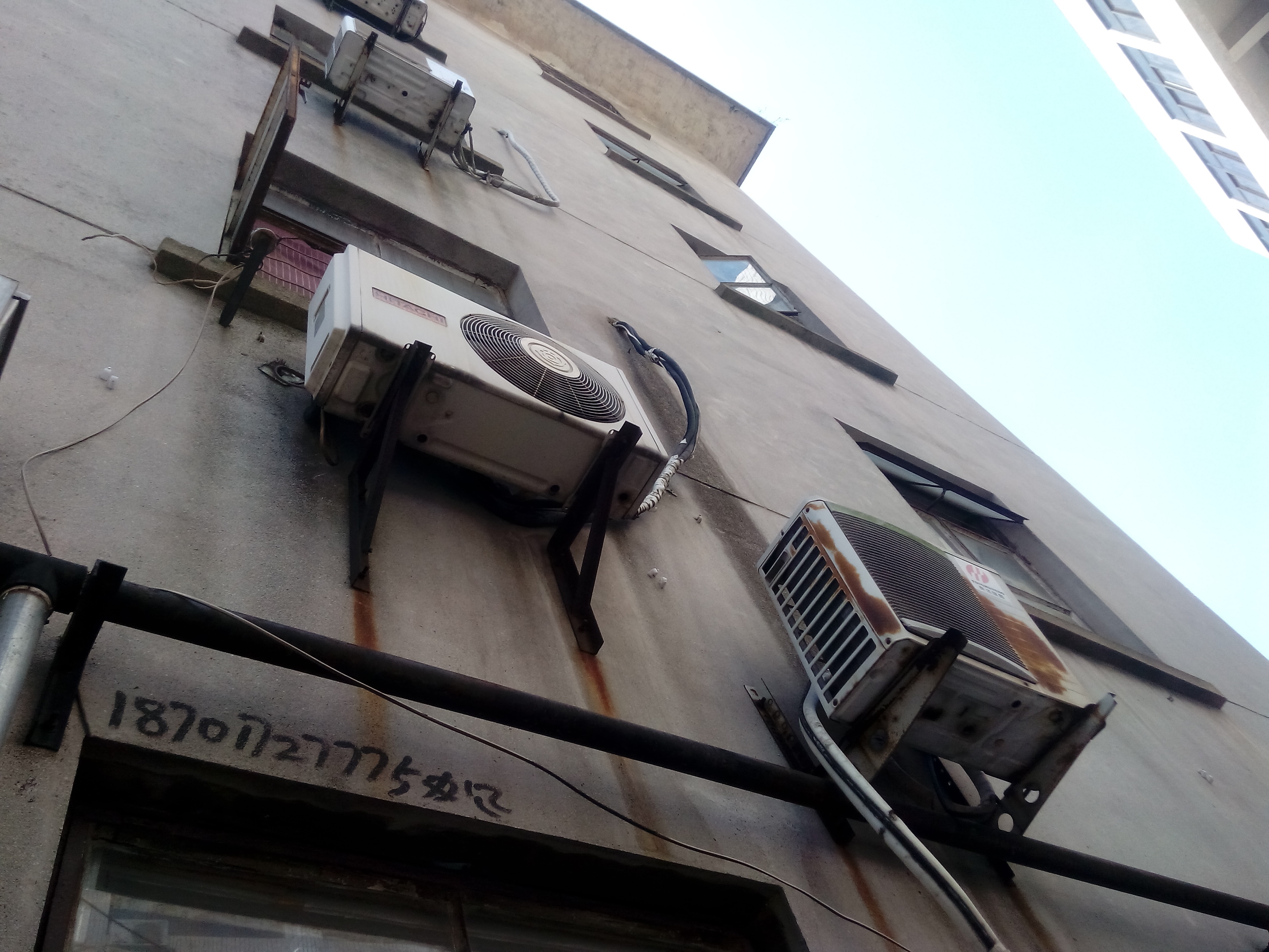 空调外机不启动了怎么回事