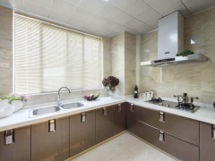 油烟机一直开着不转是什么原因？