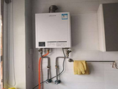 热水器出来的水有臭味怎么办