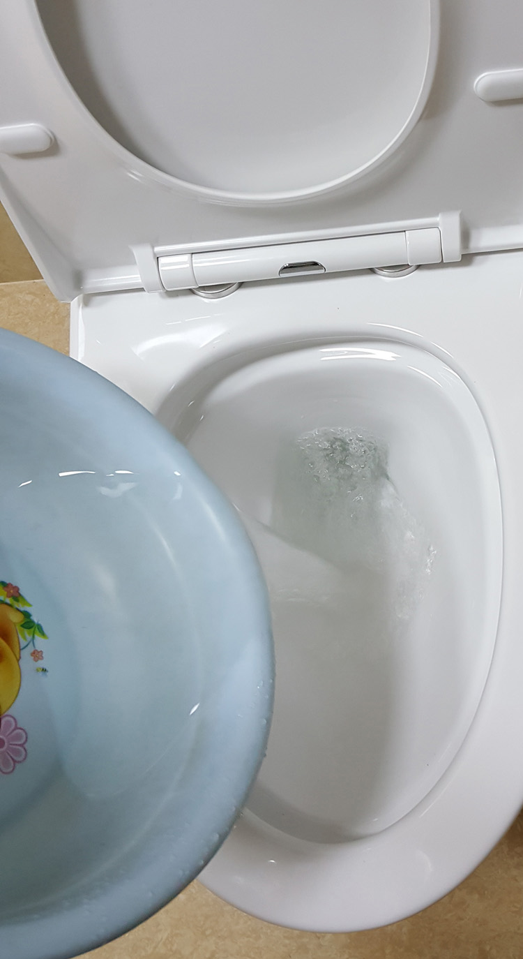 马桶冲水后没有吸力