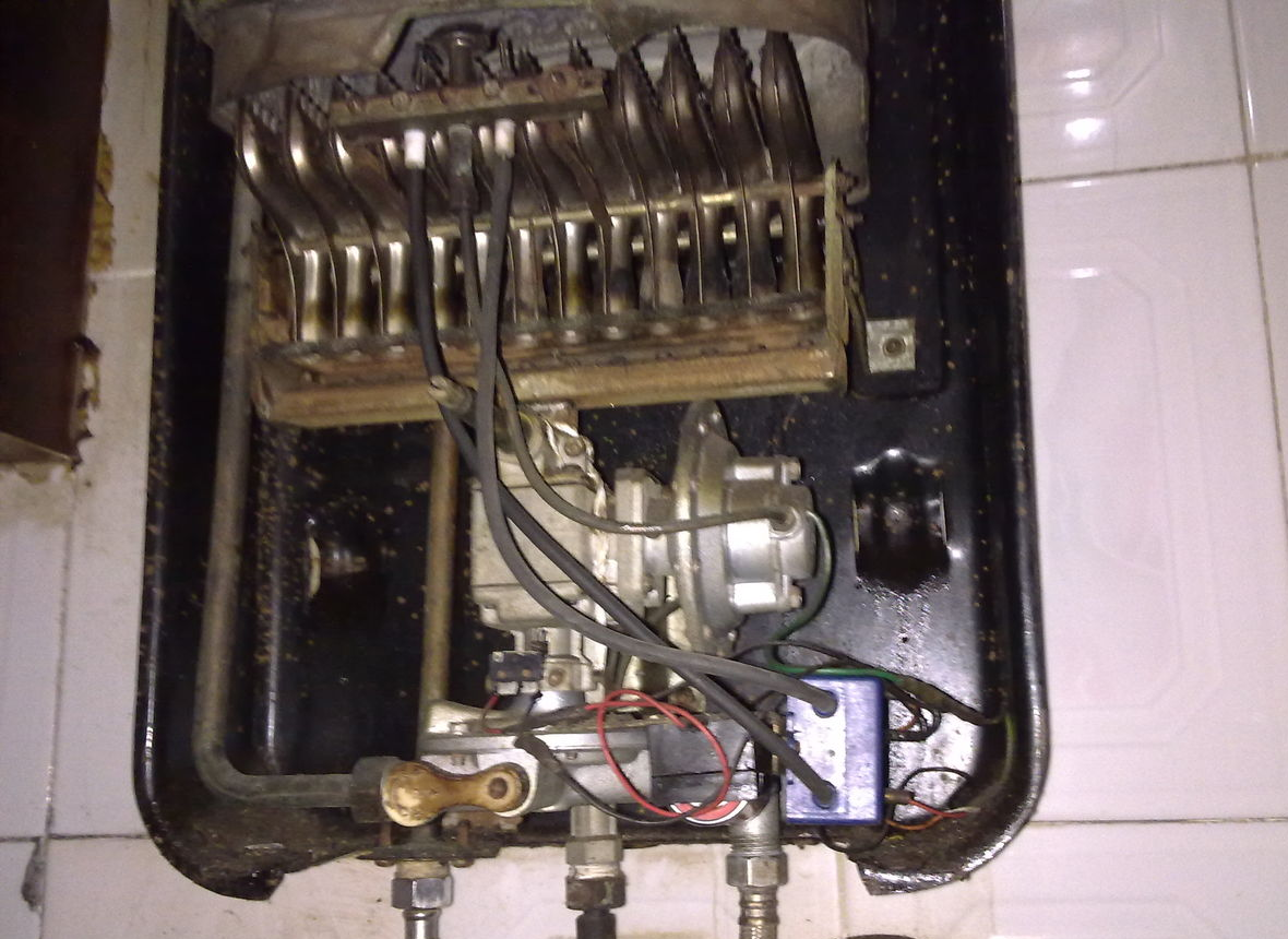 热水器打不着火了是哪里坏了